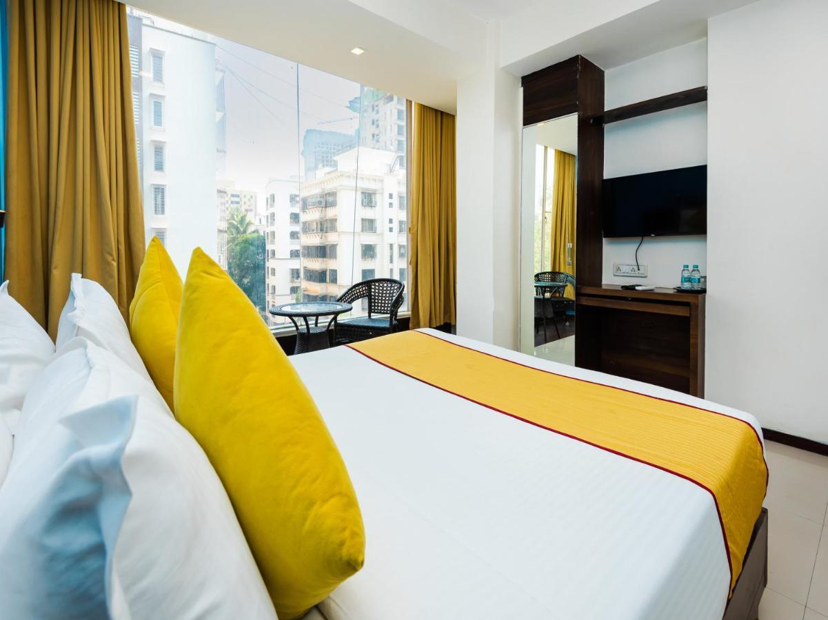 Hotel Aura - Near Malad Link Road Gorai Exterior foto